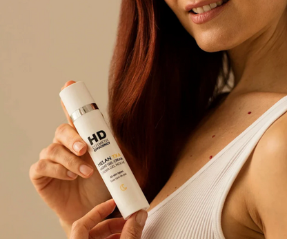 HD Melan TXA Night Gel Crema