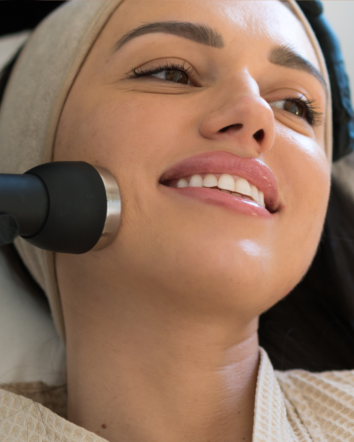 Lipolaser-vacumterapia-venuslegacy-dermapen